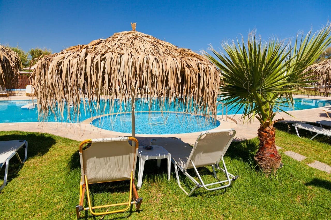 SOMBRILLAS PISCINAS
